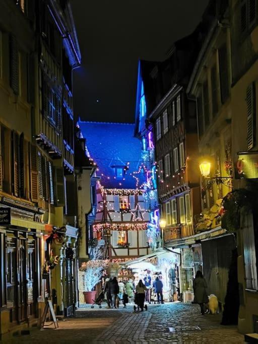 Logement Colmar Centre Avec Parking Екстериор снимка